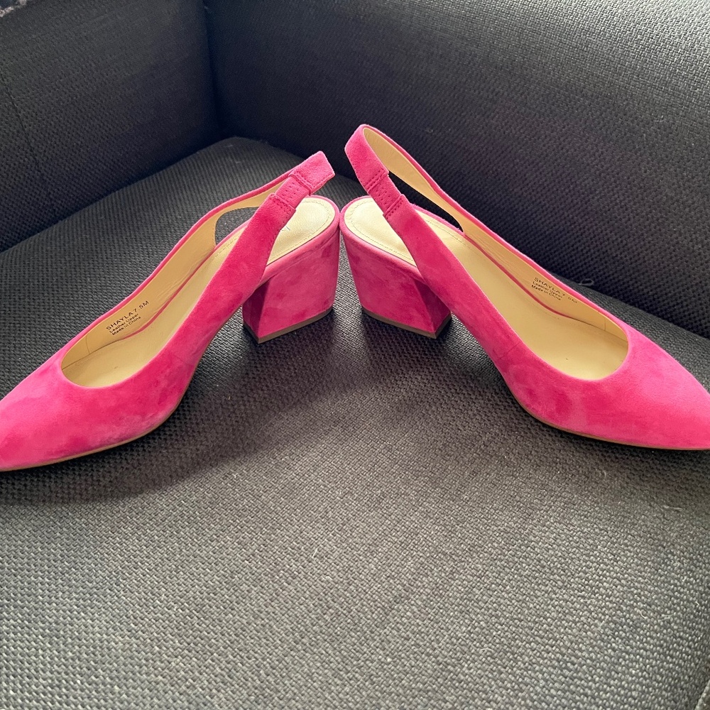 Botkier Shayla  Barbie Pink Suede Slingbacks size 7.5